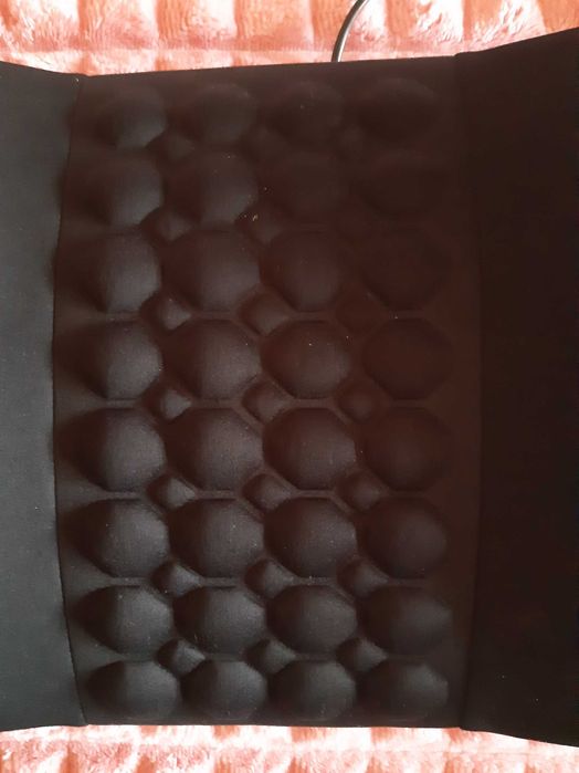 Загряваща възглавничка с вибрации за кръст и гръб