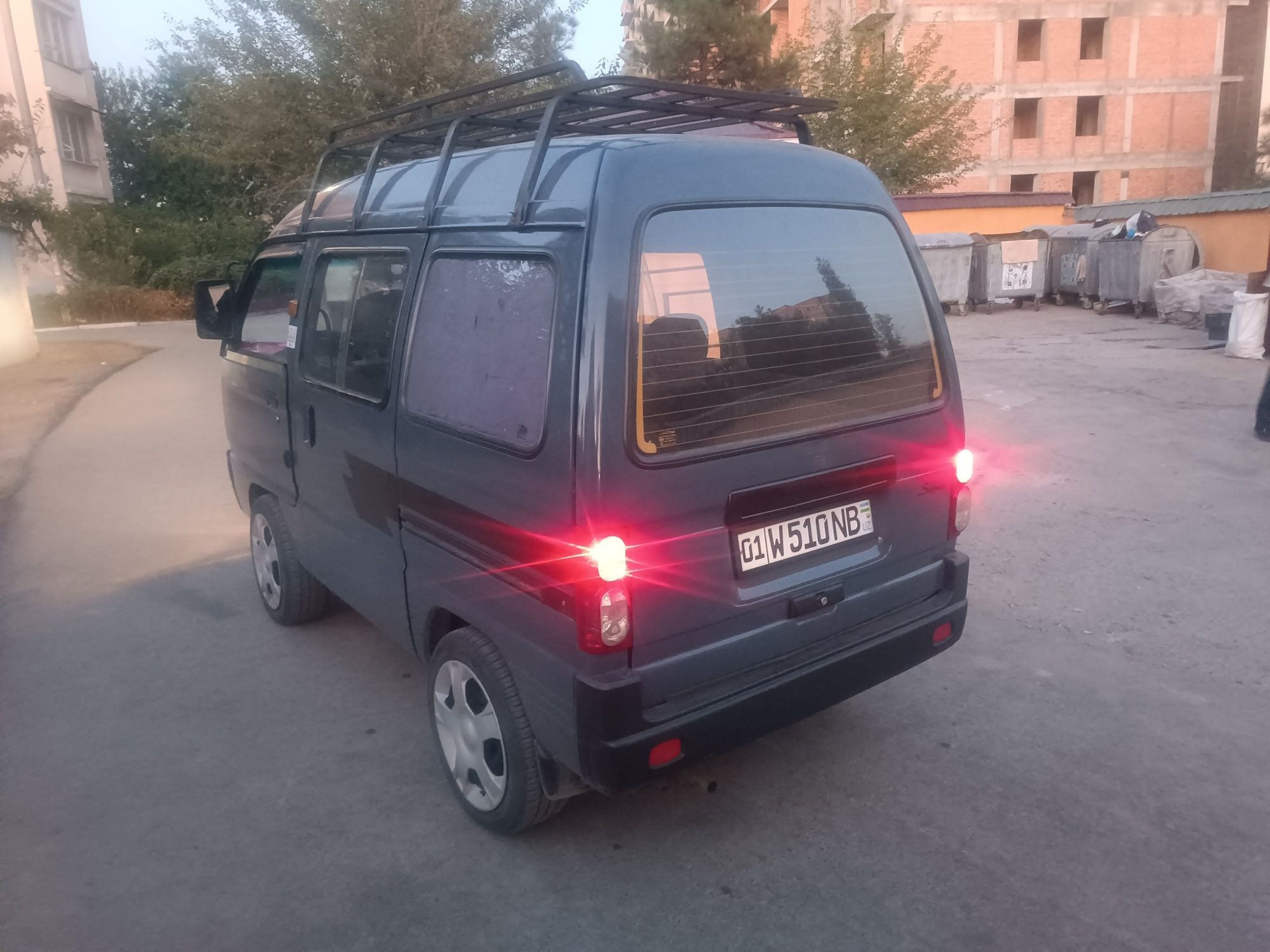 Damas sotiladi 2002 yil metani bor yurip turgan moshina