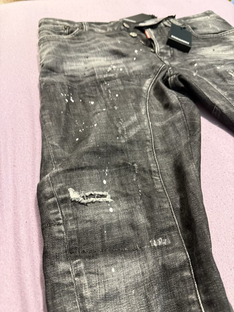 Оригинални дънки на dsquared