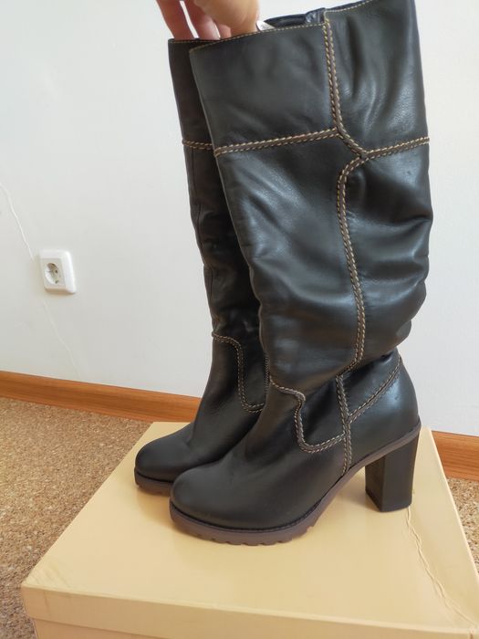 Продам зимние сапоги кожа