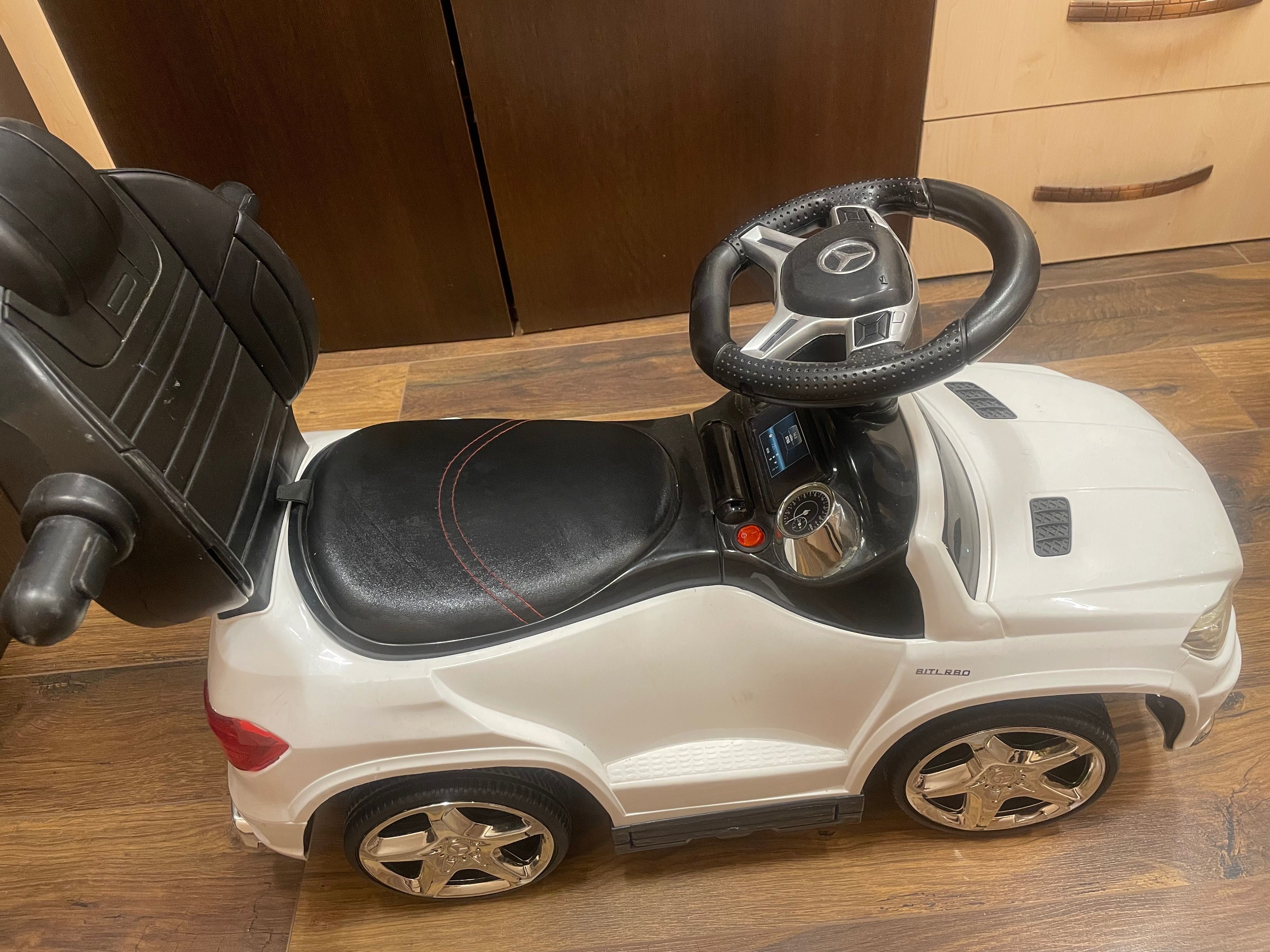 Кола за бутане Mercedes GL63 кола за яздене