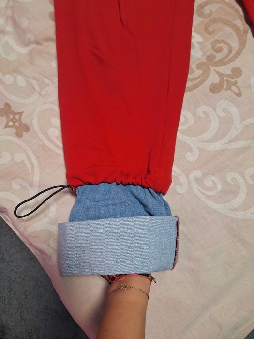 Спортно долнище с дънков крачол