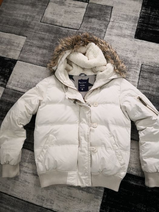Geacă damă puf Pepe Jeans originală.