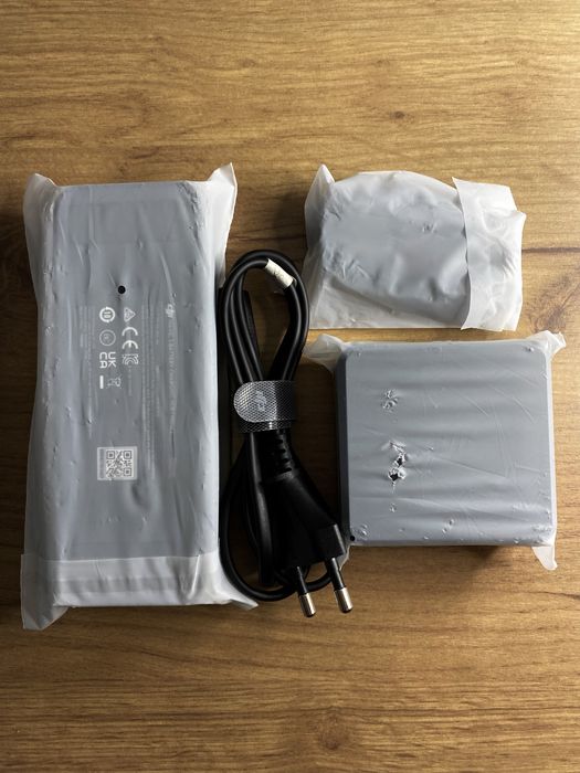 DJI hub de încărcare Mavic 3 serie 100W și încărcător 100W