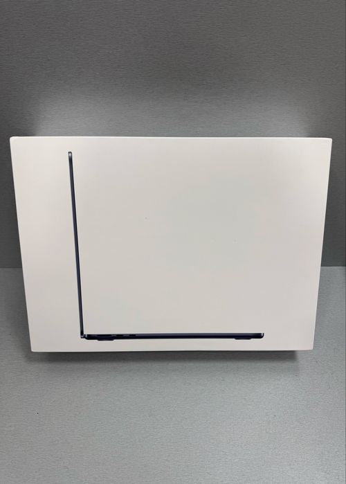 Продавам нов MacBook AIR 13” M4 24 RAM