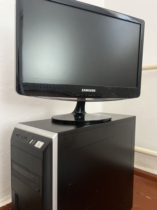 Продам компьютер б/у в полном комплекте (не рабочий)