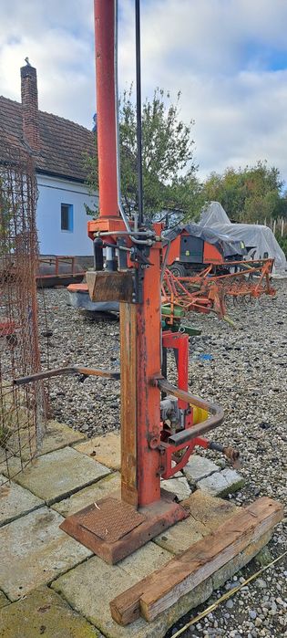 Semanatoare paioase 2,5m cu 21 randuri,despicator hidraulic de 13tone