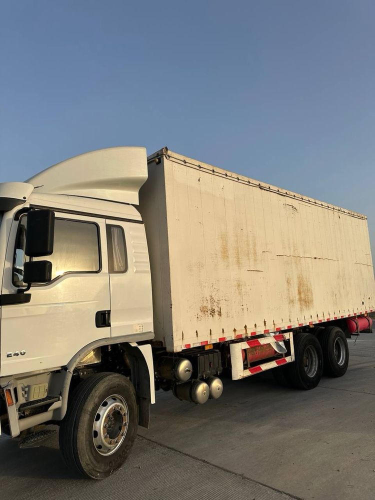 Shacman L3000 2 mostli furgon