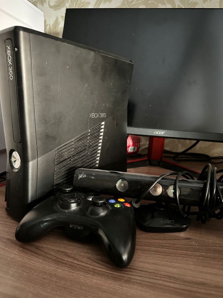 Xbox 360 продается с 200+ играми