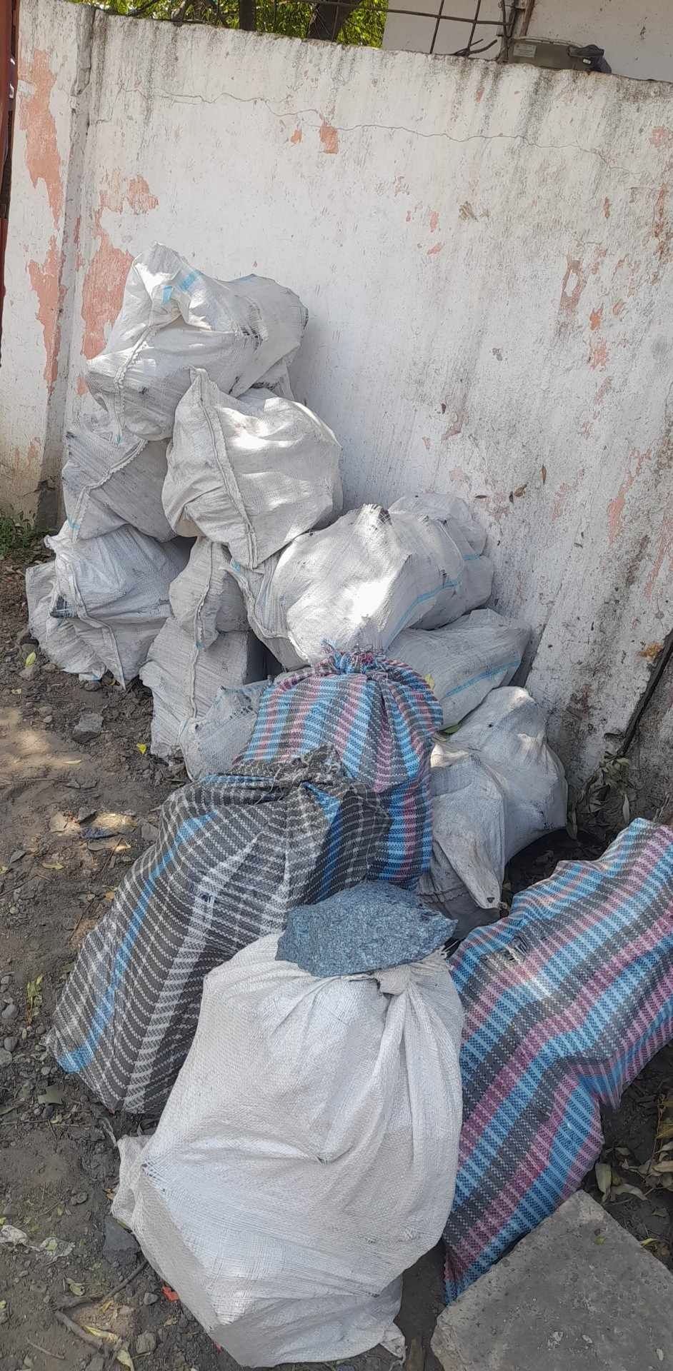 De vânzare cărbuni