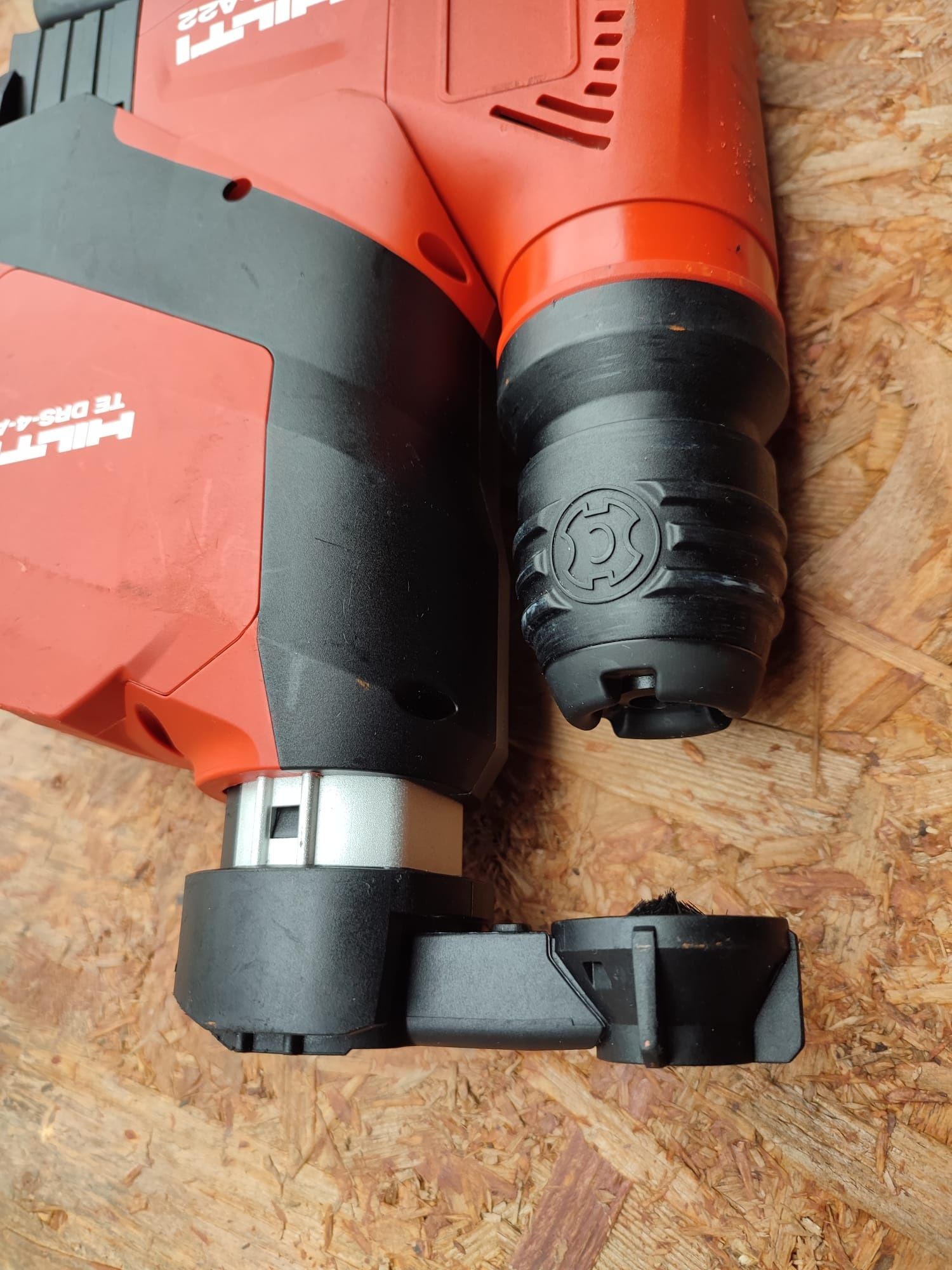 Hilti rotopercutor pe acumulatori