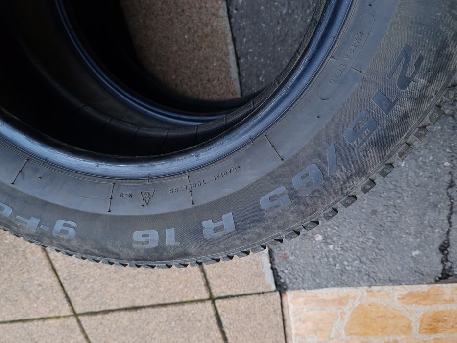 Vând cauciucuri 215/65/16 M+S set complet dot 2019