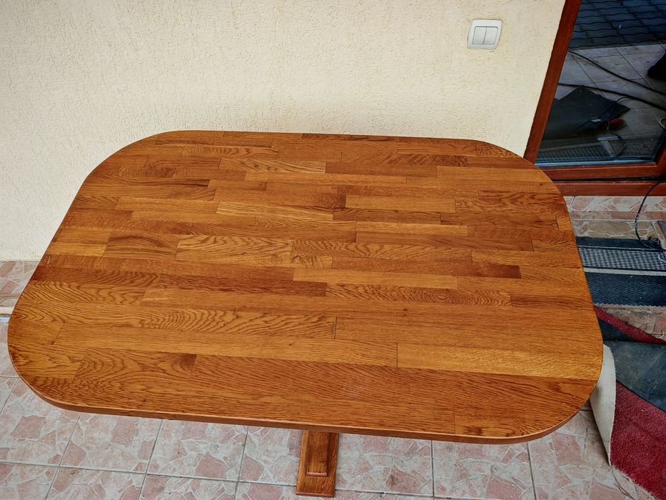 Masa lemn masi, piese mobilier, coltar, canapea, noptiera
