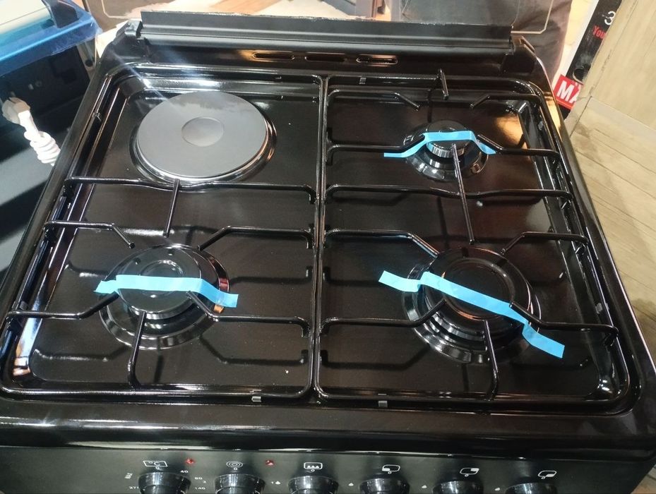 IDEAL gaz plitasi Zajigalkali Qopqog'i oynali Газовые плиты