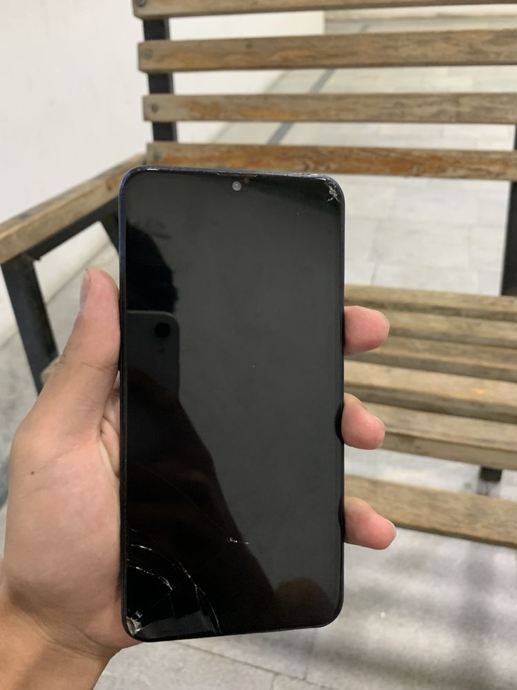 Samsung A10s 32GB Kelishtirib qiberaman