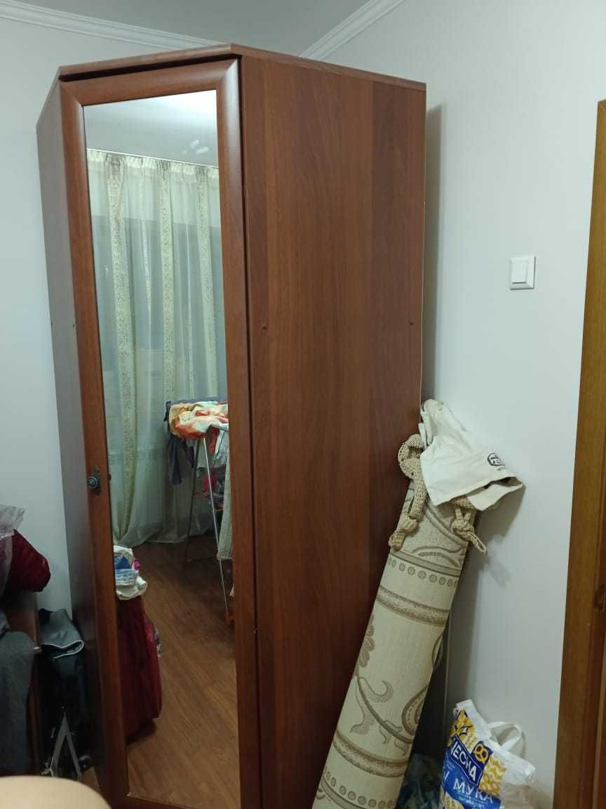 Продается угловой шкаф