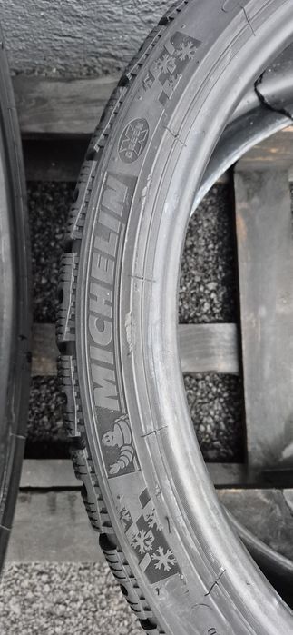 235.35.20 Michelin Anvelope Iarna Second-hand