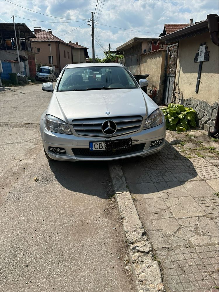 Mercedes-Benz C200 2009 | Ръчни скорости | Отлично състояние