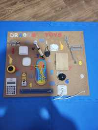 Busy board ( montessori)