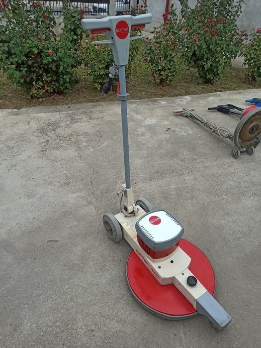 Vind monodis citește anunțul