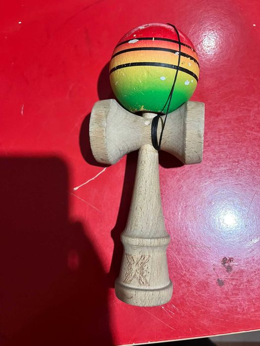 Kendama X ață de 7 degete