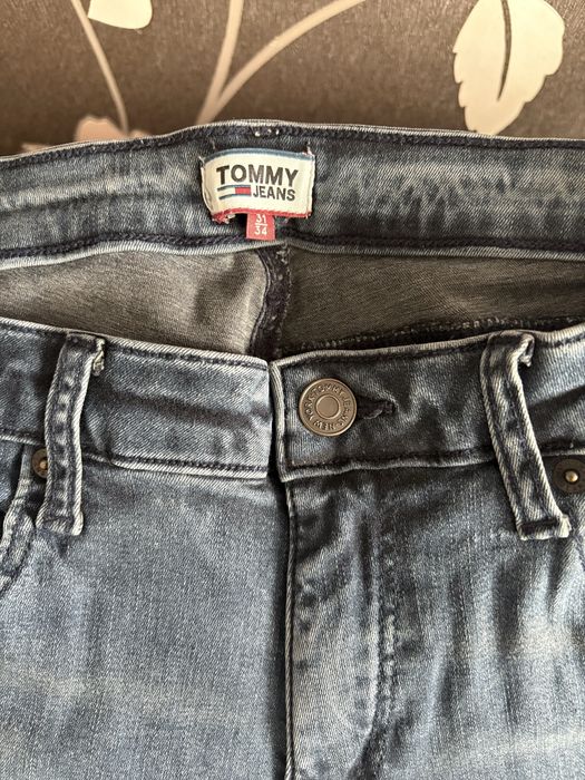 Blugi dama in stare foarte buna