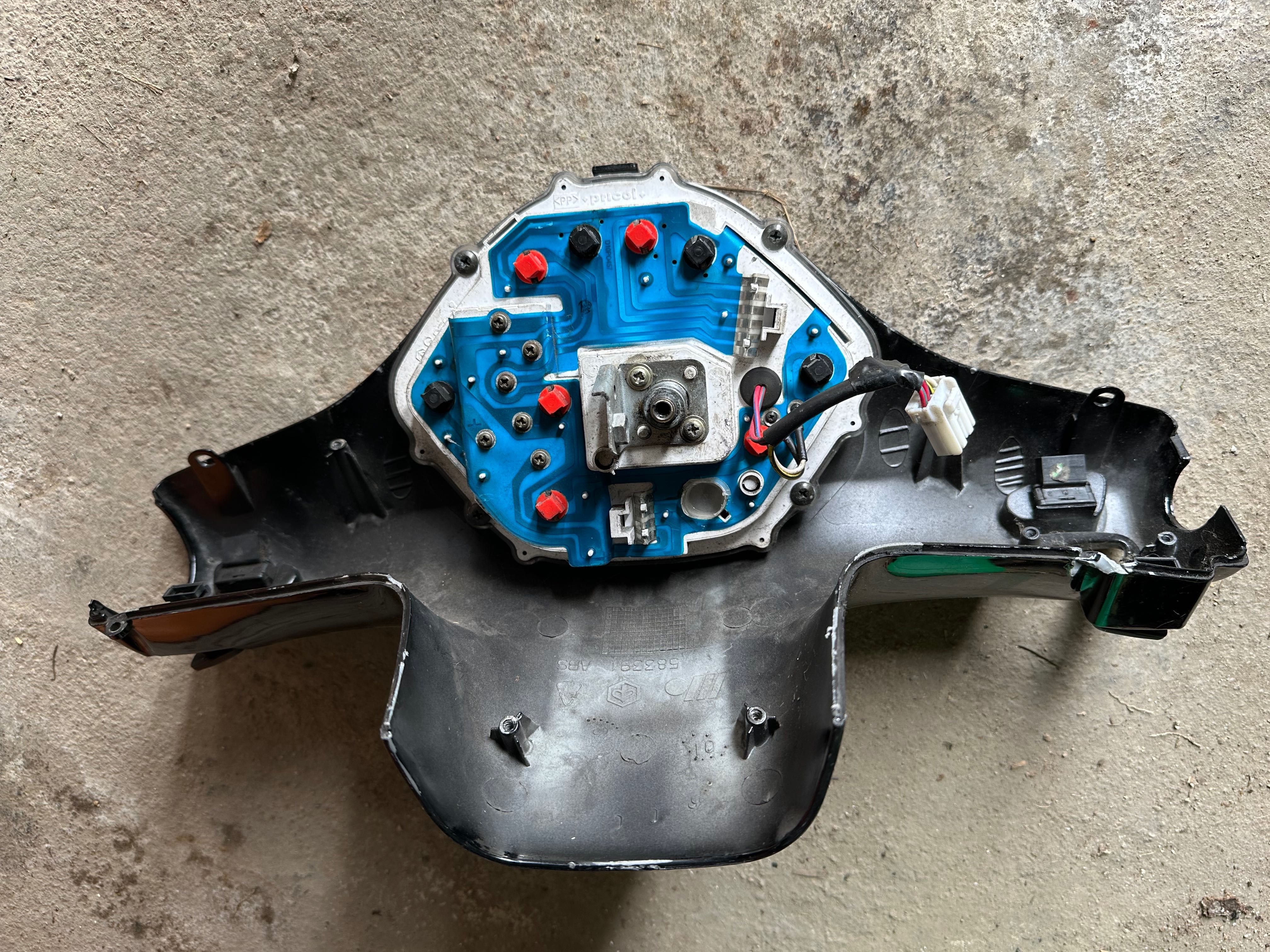 Километраж Веспа Vespa GTS 125 2012г