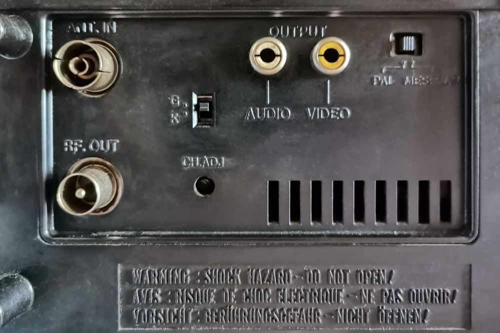 Video Player Akai (made in Japan) Karaoke (cu microfon) de colectie.