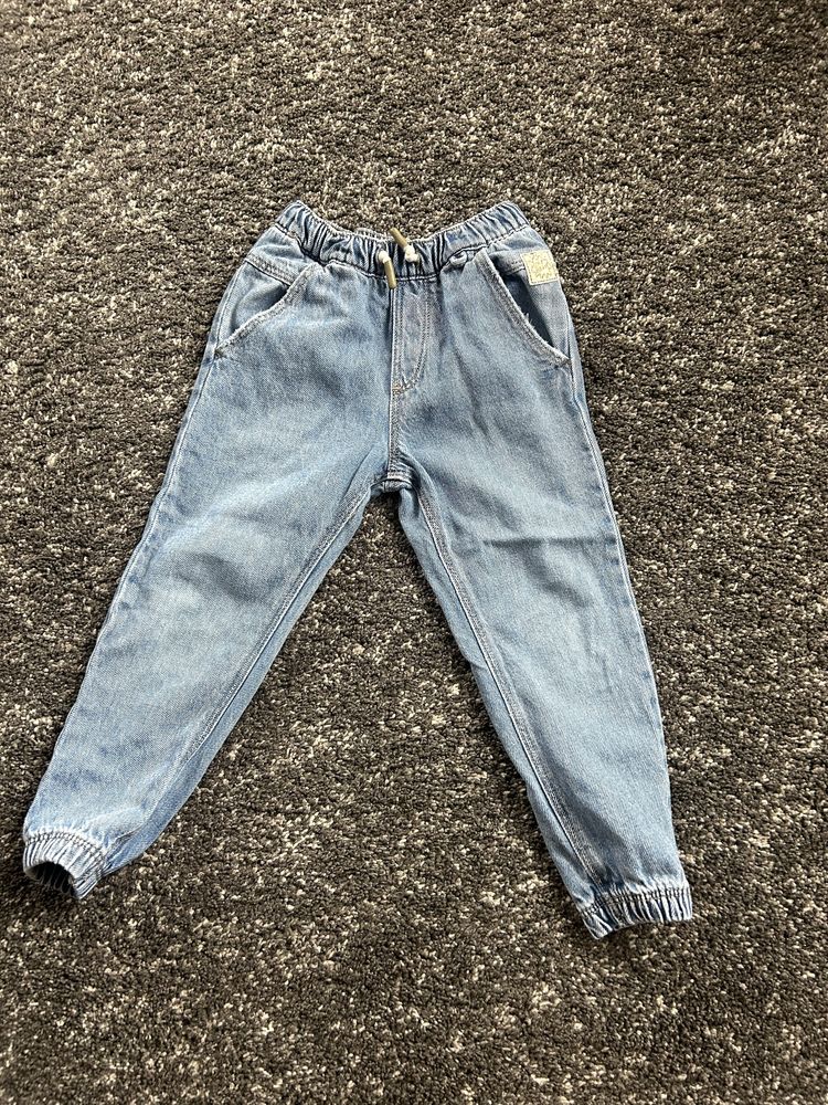 Детски дънки zara