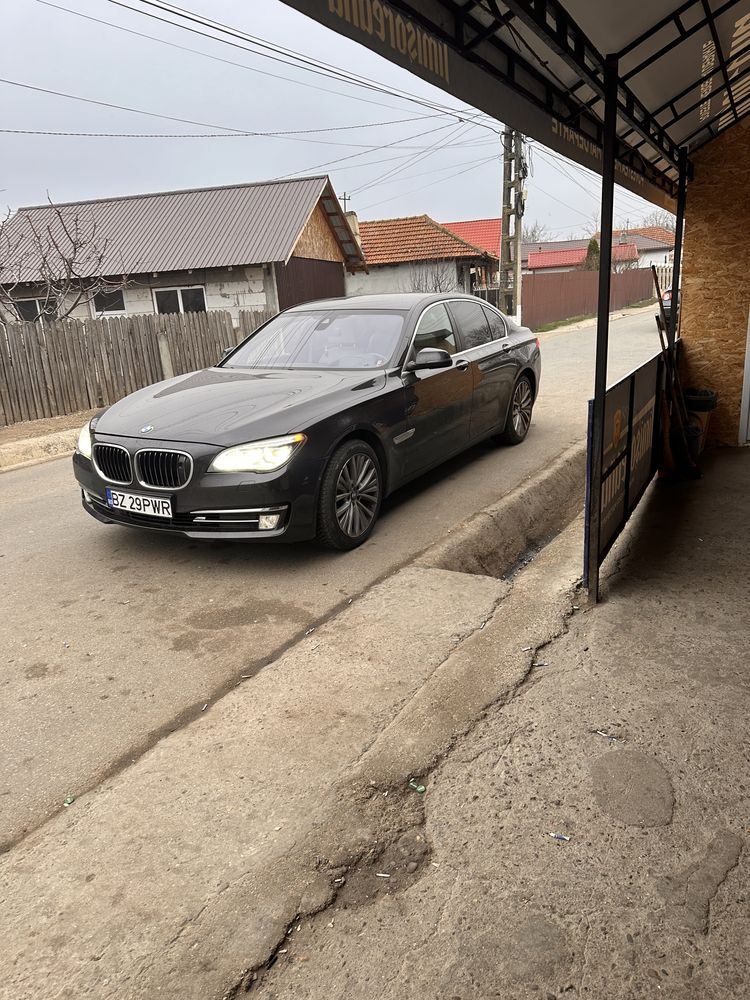 BMW 740 xd 5 butoane