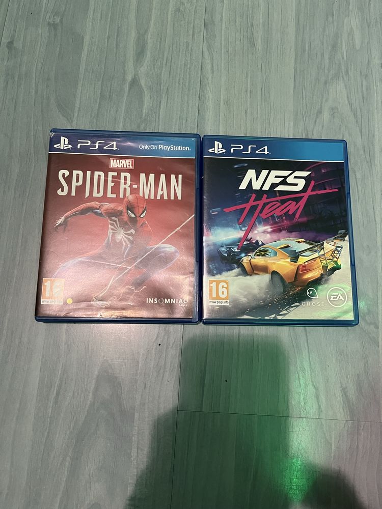 Продавам игри за PS4.