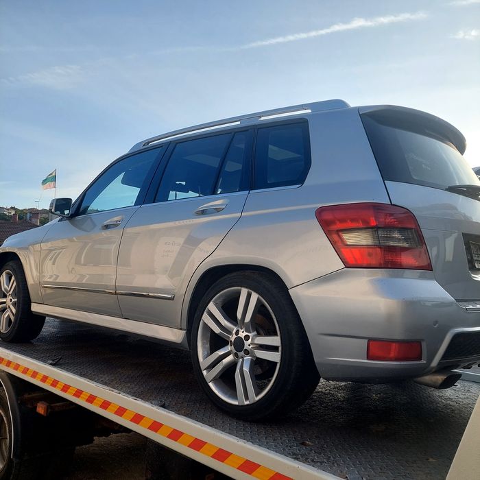 Mercedes W204 GLK250 CDI на части OM651