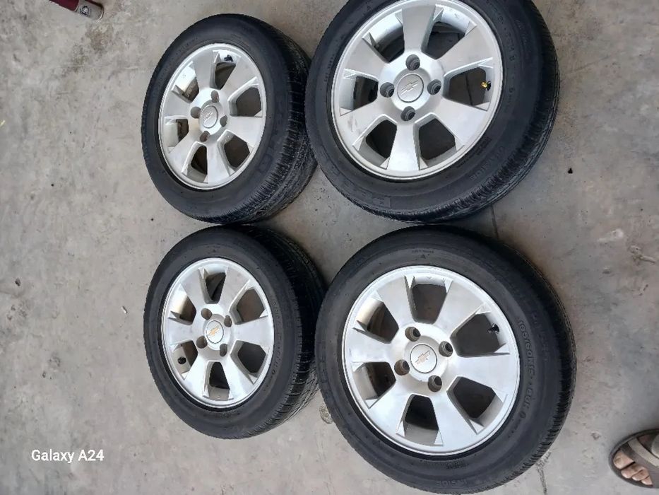 R15 - diskalar sotiladi
