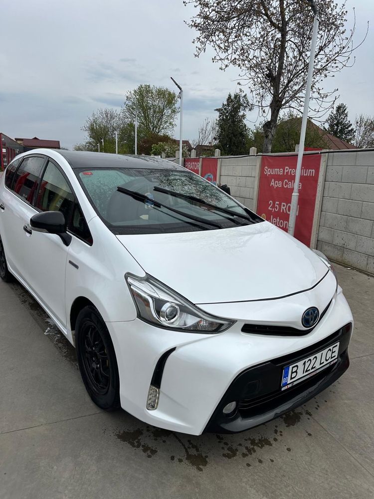 Toyota Prius+ 2018