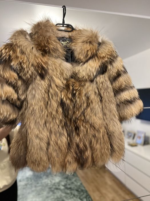 Haina blana noua fara eticheta