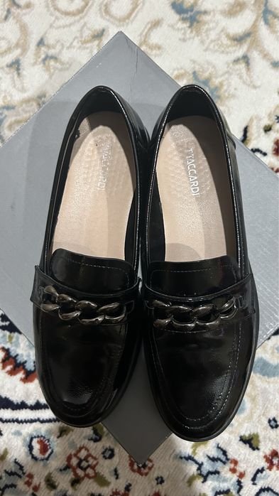 Продается обувь в хорошем состоянии