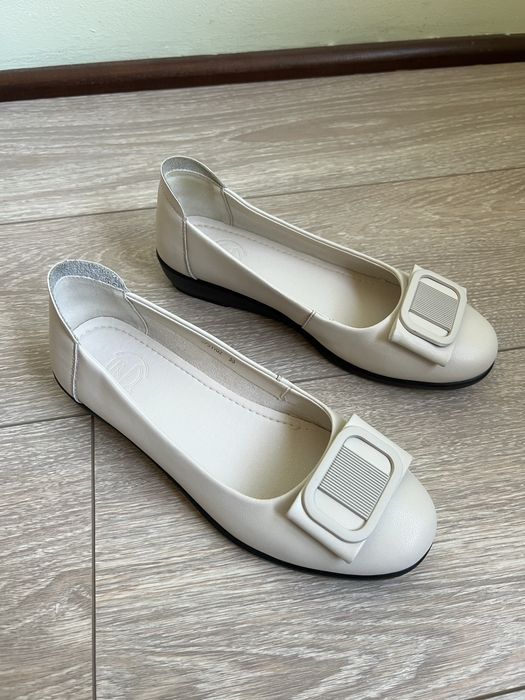 Balerini crem de piele