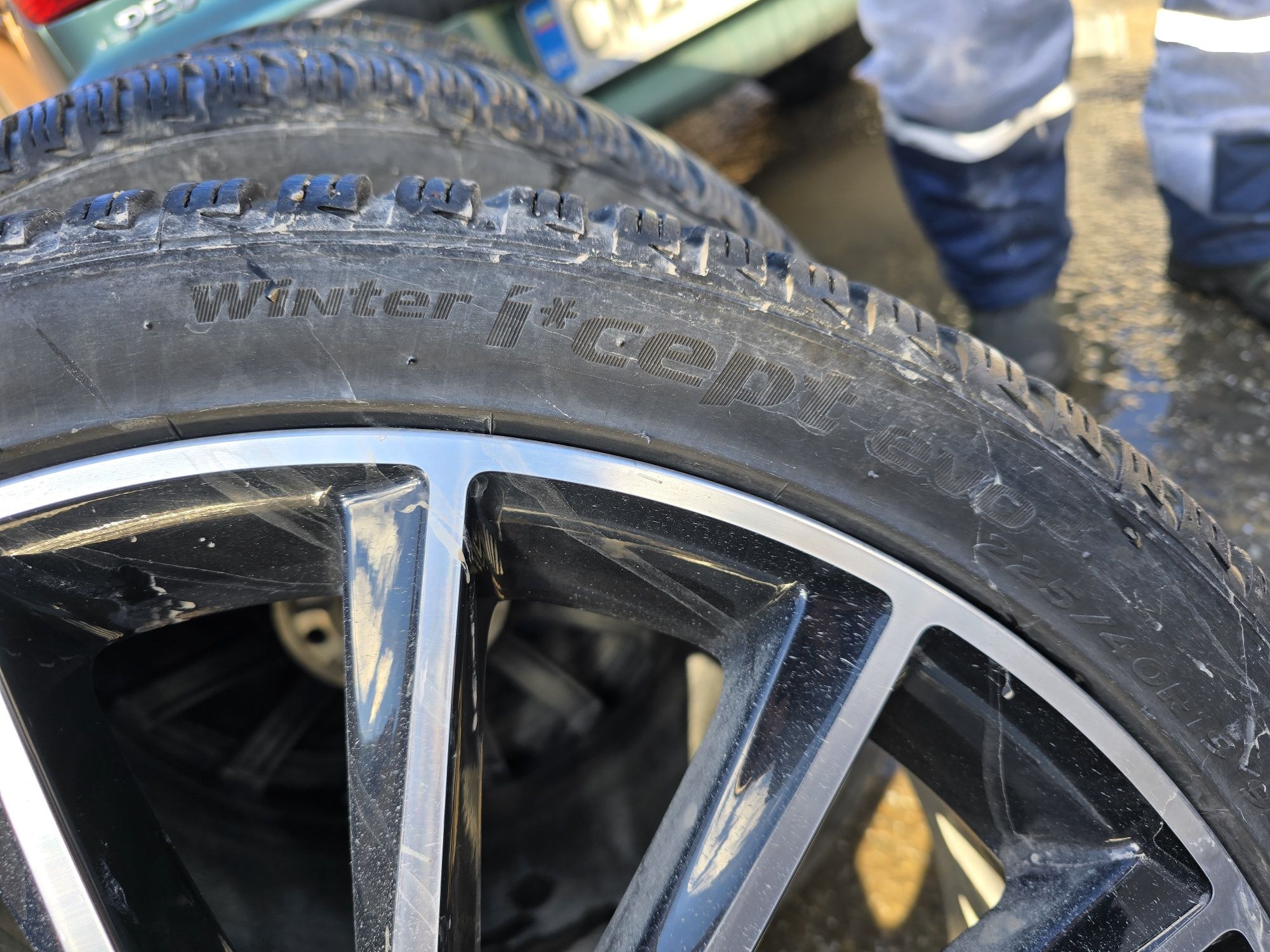 Зимни гуми 19 Hankook Winter I*cept Evo