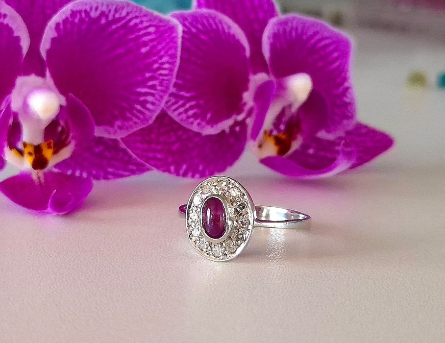 Inel din aur de 14K cu rubin si diamante naturale