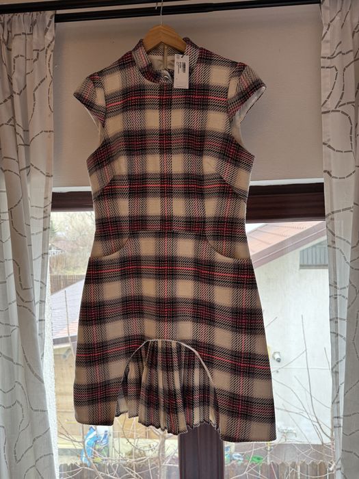 Rochita Karen Millen