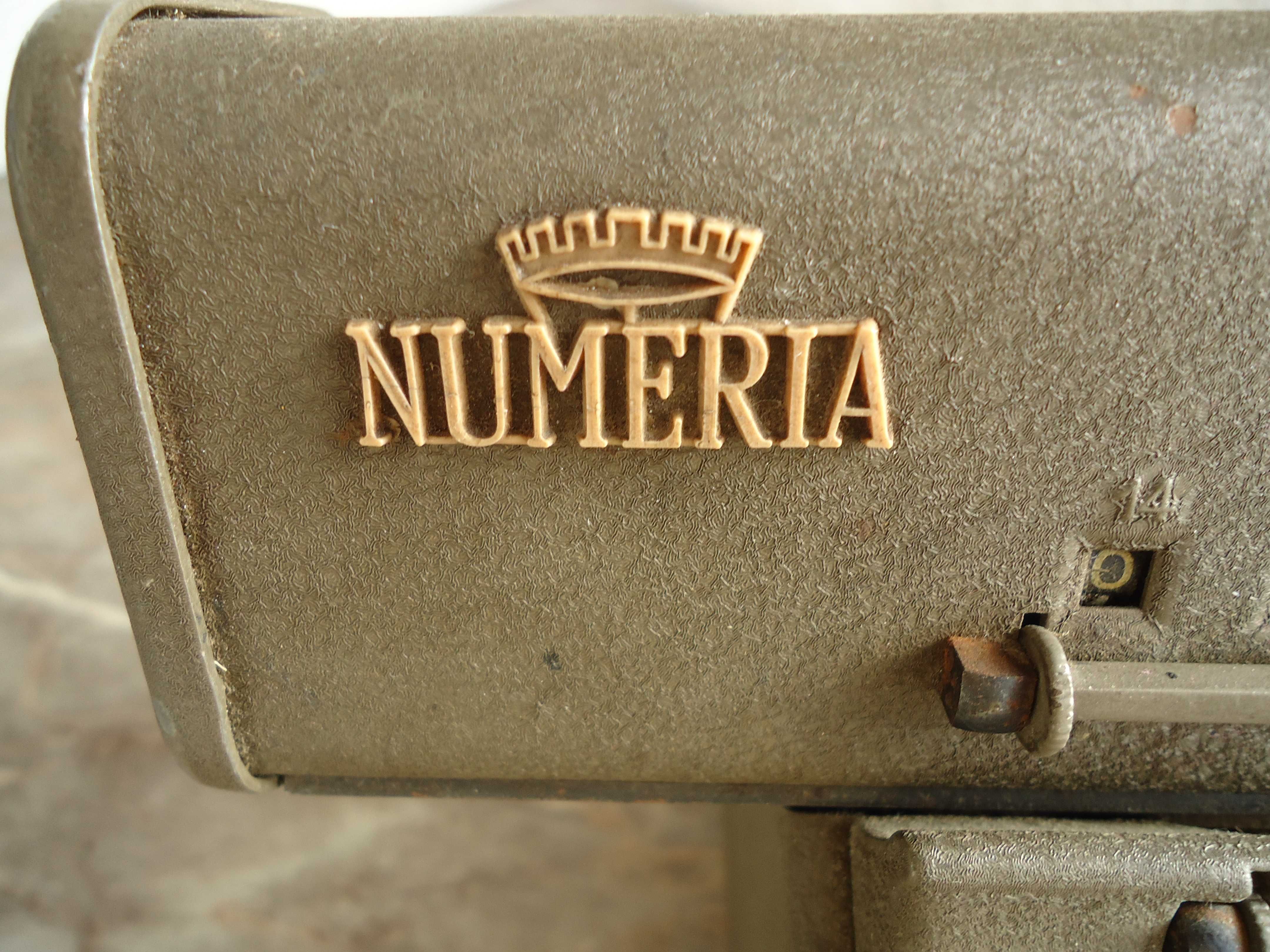 Ретро сметачна машина "NUMERIA LAGOMARSINO 7101"