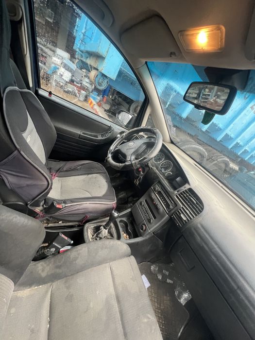 Opel Zafira A НА ЧАСТИ