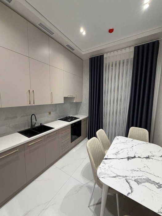 ПРОДАЕТСЯ НОВОСТРОЙКА 2/3/15 ЖК Инфинити Ул.Садыка Азимова