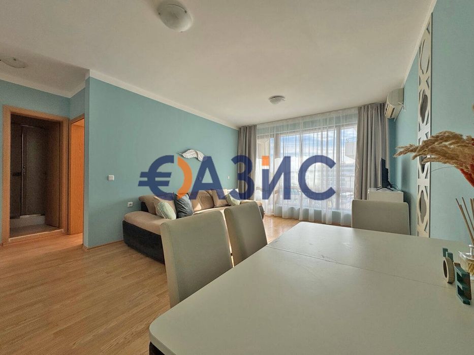 Двустаен апартамент в комплекс Diamond Bay, 65 кв.м., Слънчев бряг,
