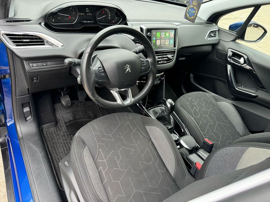 Peugeot 2008 69000 km 2020 Cross Allroad