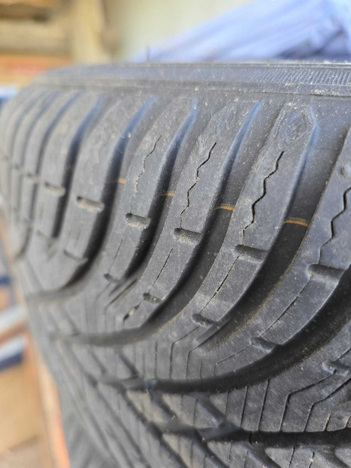set 4 jante volkswagen si anvelope iarna 205.55.R16 ca NOI