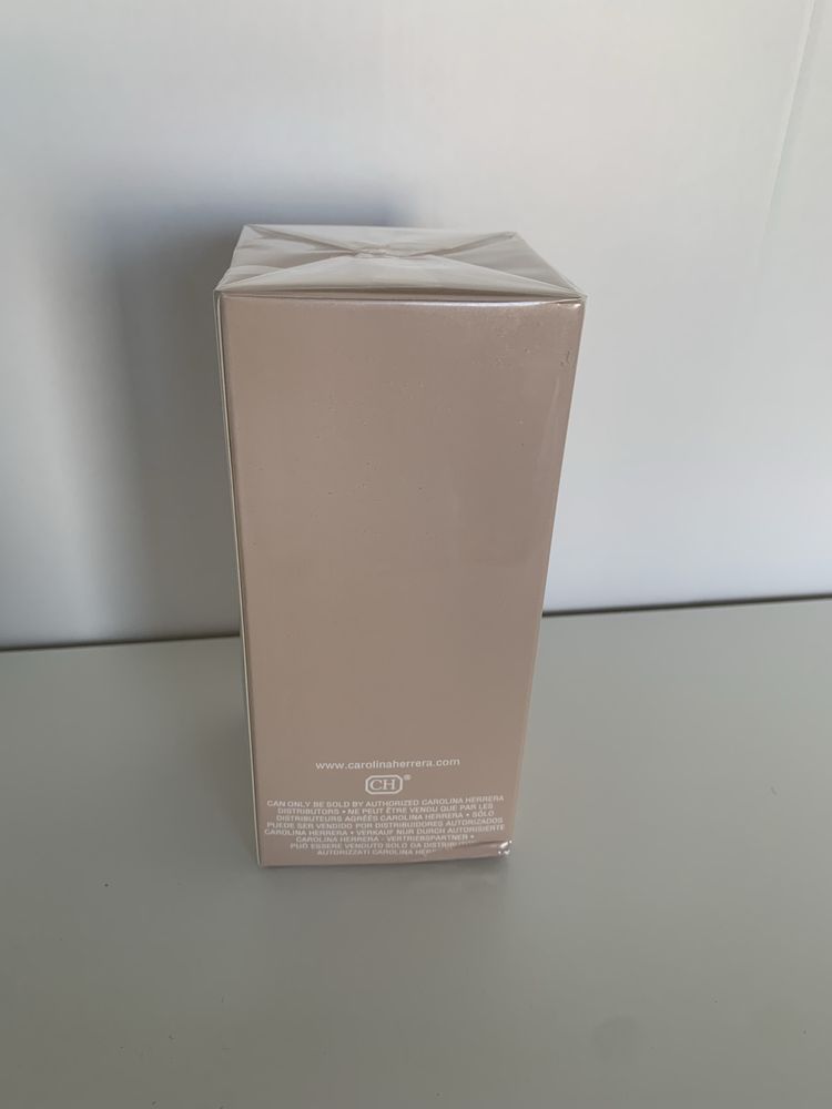 Carolina Herrera 212 VIP Rose EDP 80ml