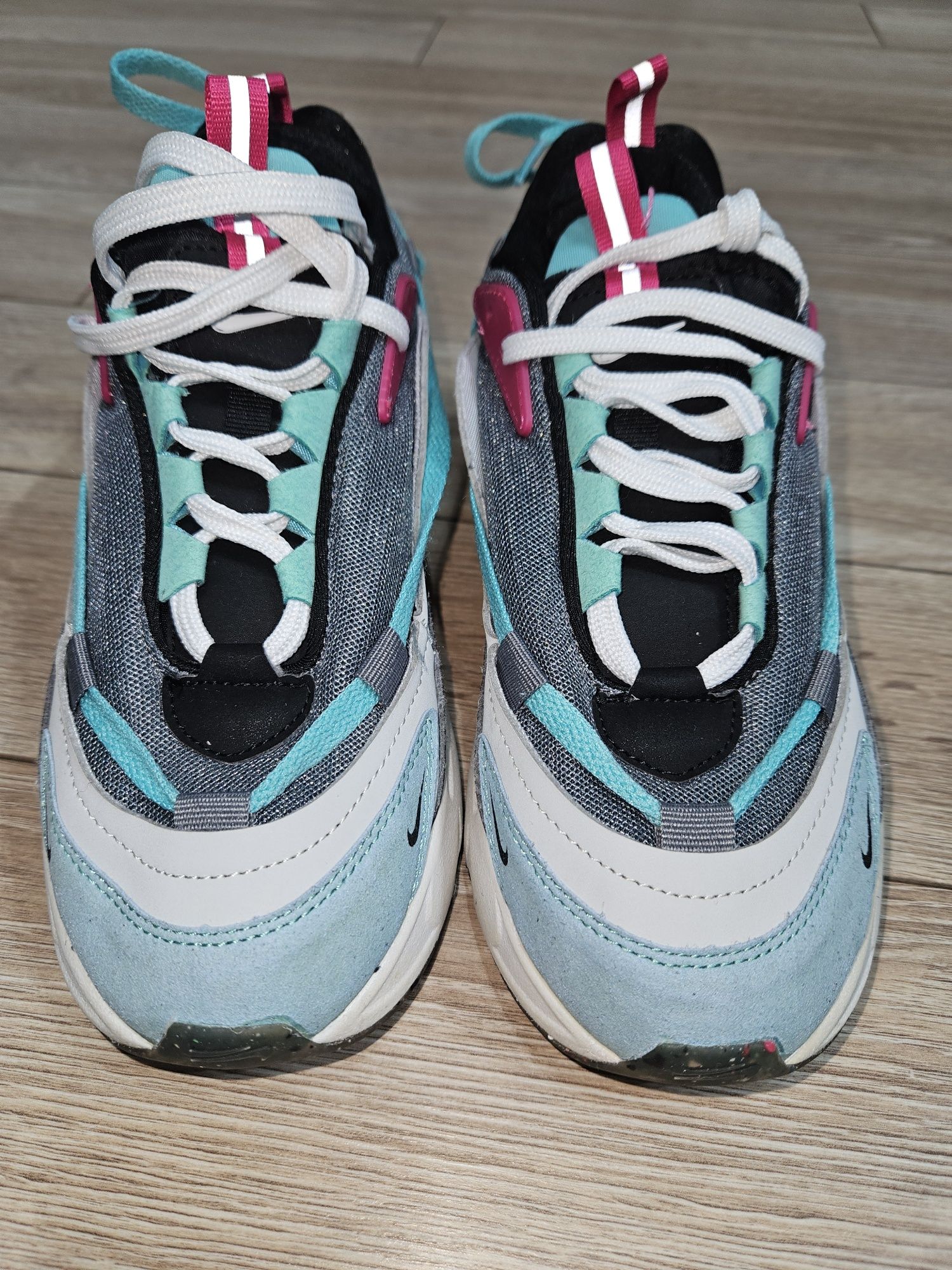 Маратонки Nike air max Furyosa