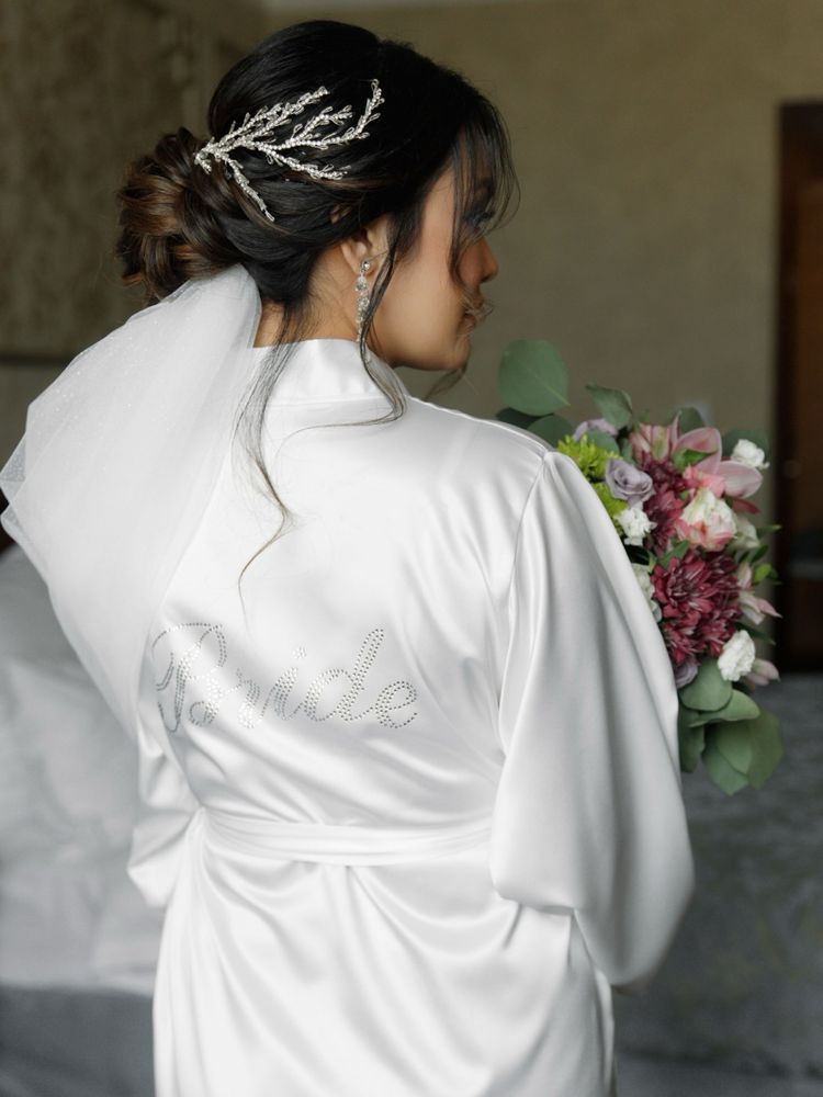 Свадебное платье со всем комплектом
