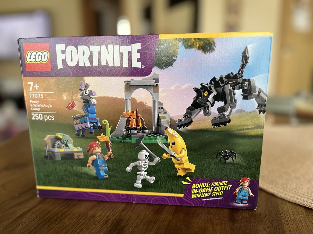 Lego fortnite 77075